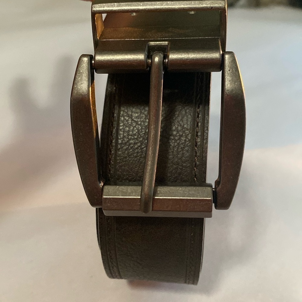 Levi's Black Belt Men’s Metal Buckle Synthetic Leather 1.5" pool Size L 38-40